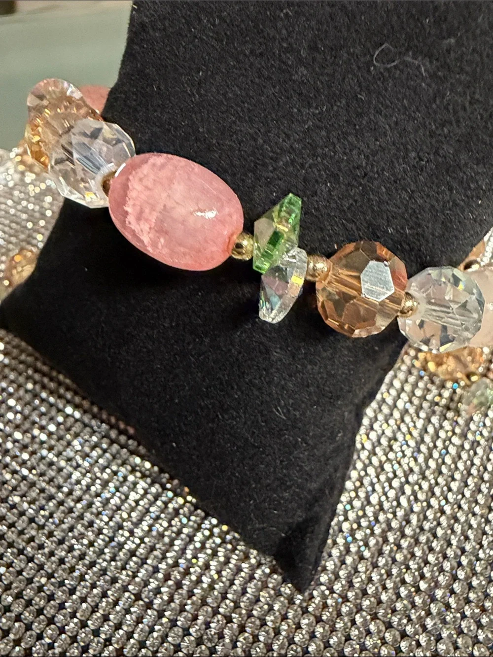 🦋5/$25🦋 Pink Multicolor Crystal Stretch Bracelet